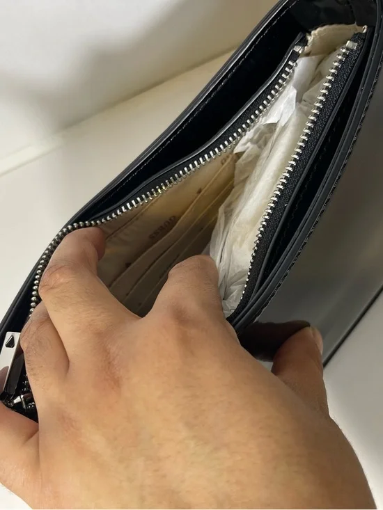 GUESS ARNELA Top Zip Small Black Patent Shoulder Bag NWT - Picture 8 of 12